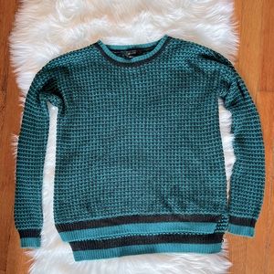 Forever 21 black and blue sweater S